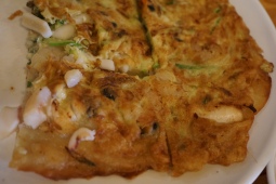 and also this huge seafood pajeon (pancake)